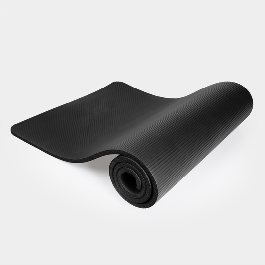 Great Gainz zwarte yoga mat fitness mat 183x60x1,5 cm dik en comfortabel voor stretch en yoga thuisworkout
