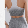  Gray White